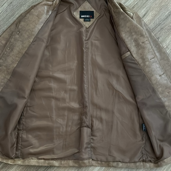 BKE Leather Coat - Picture 7 of 9